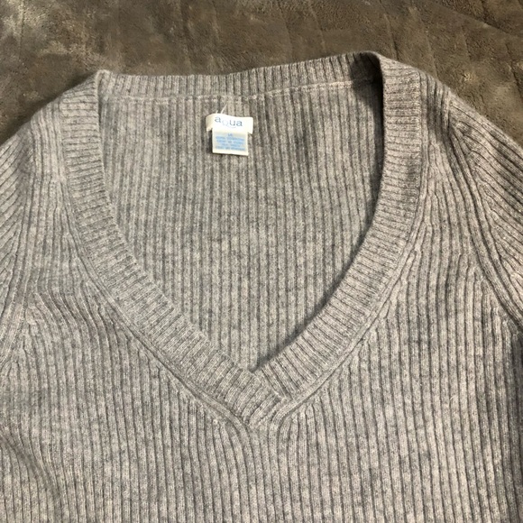 Size M Aqua 100% cashmere sweater - Picture 3 of 8